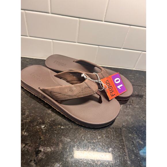 NWT Flojos Men's Slip-On Flip Flop Sandals Everyday Comfort Summer Brown Size 10 - Picture 2 of 10
